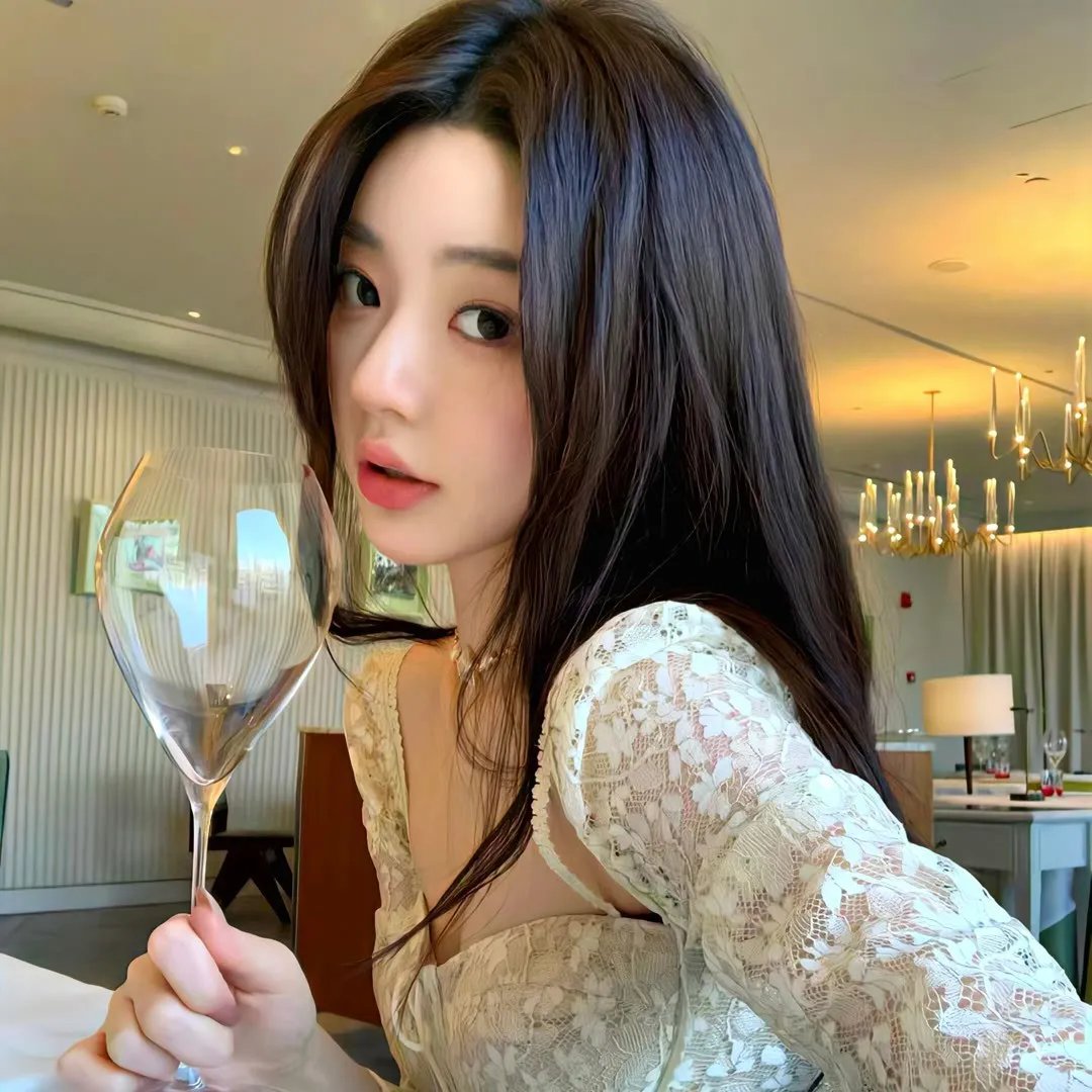 玉美人封面